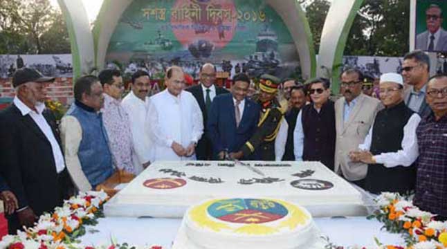 সেনাবাহিনীর শৃঙ্খলার জন্য স্যালুট করি :  ওবায়দুল কাদের