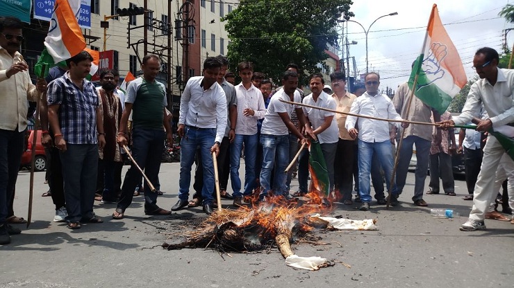 উত্তাল শিলিগুড়ি, ১৪৪ ধারা জারি