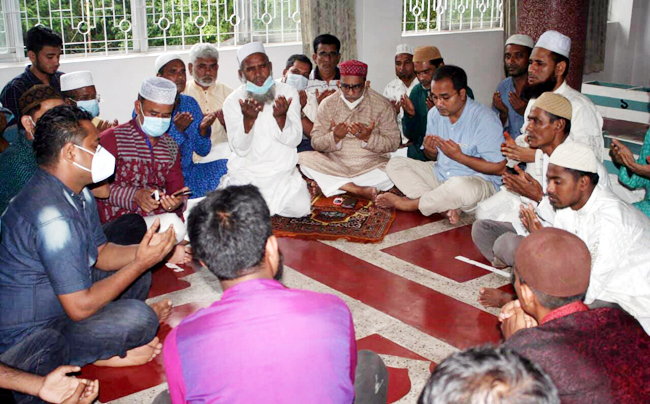 মাসুক উদ্দিনের রোগ মুক্তি কামনায় সিলেট মহানগর শ্রমিকলীগের দোয়া মাহফিল